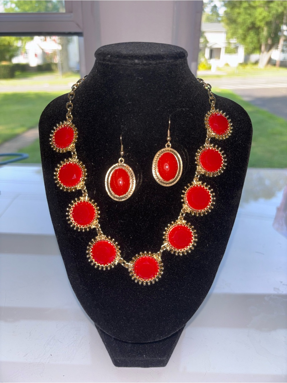 Gold-Tone Red Statement Necklace & Earrings Set